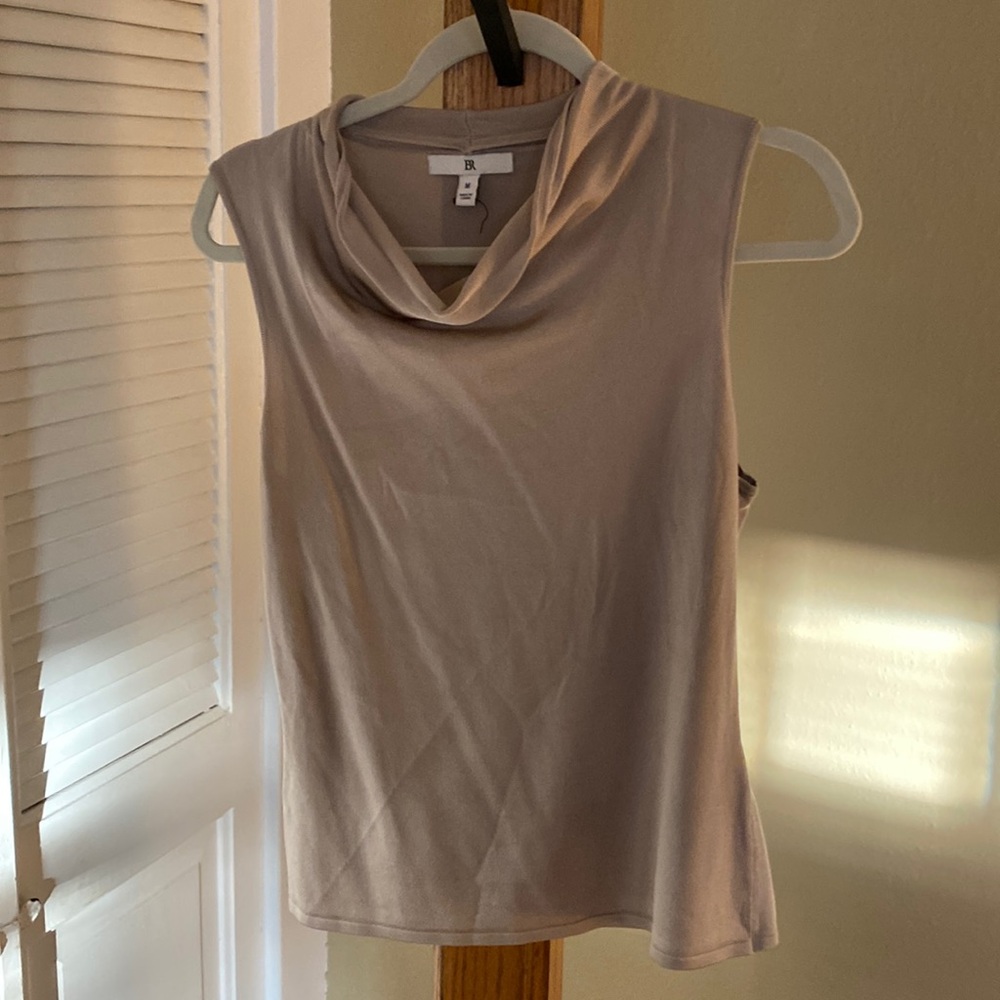 💓Fabulous Banana Republic cowl neck chemise💓